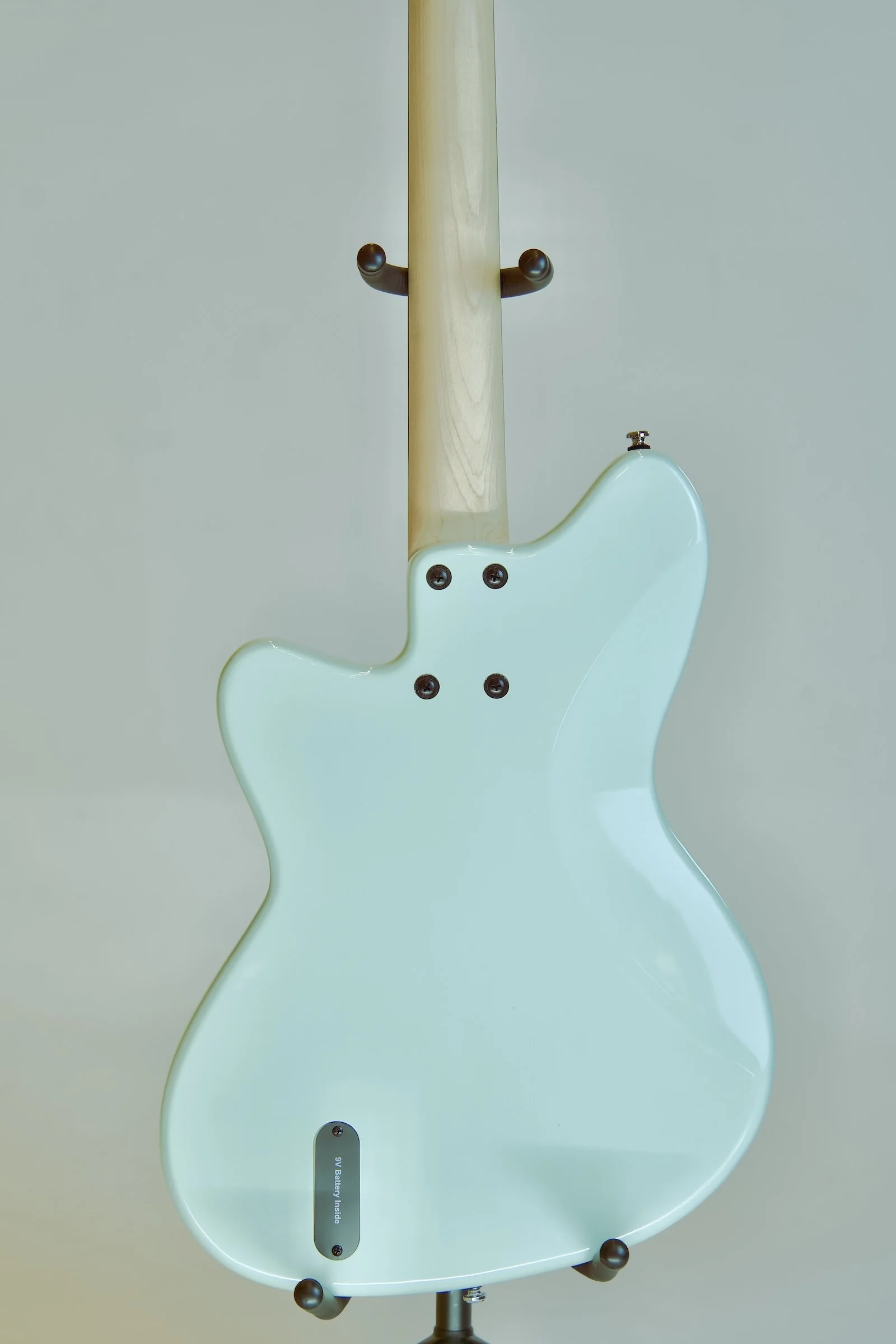 Austin AJB300 Bass Guitar - White — David's Guitar Loft